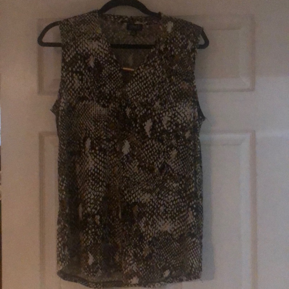 Shirt - sleeveless